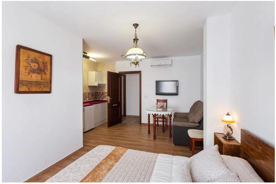 Apartamento En Olvera Con Garaje Luaran gambar