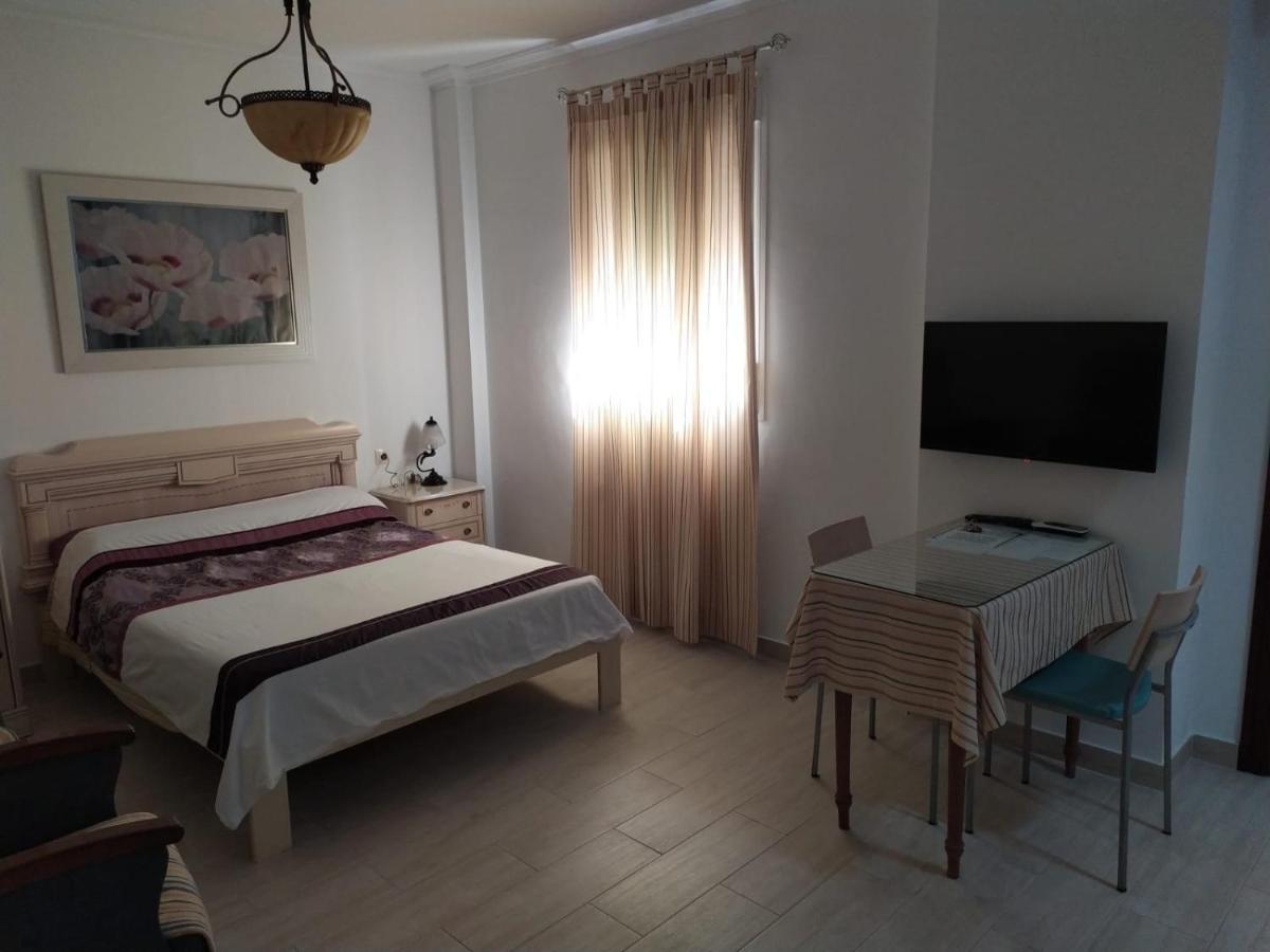 Apartamento En Olvera Con Garaje Luaran gambar