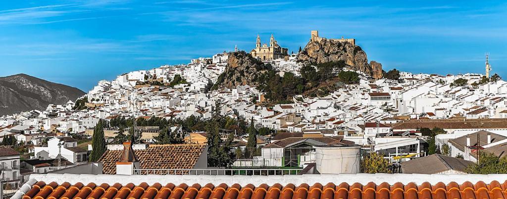 Apartamento En Olvera Con Garaje Luaran gambar